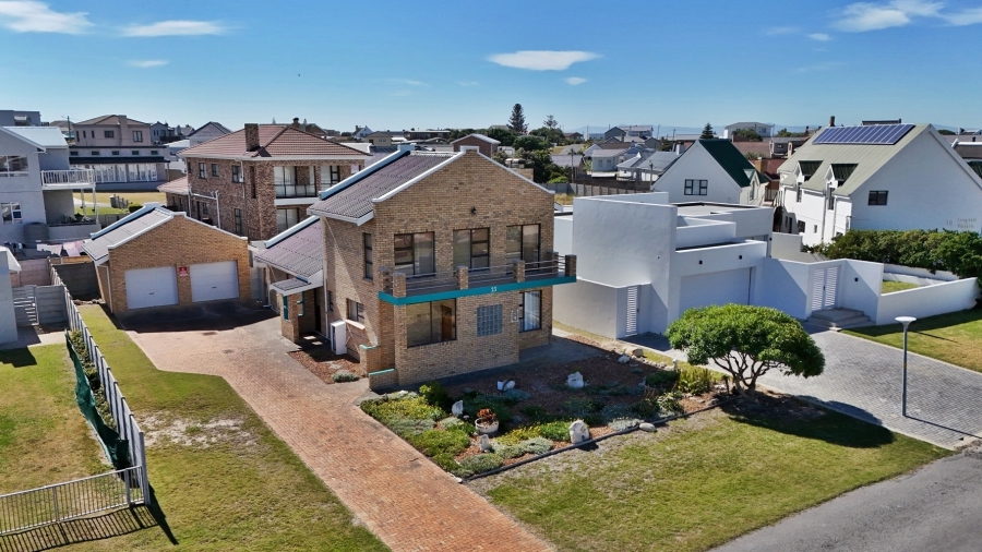 2 Bedroom Property for Sale in Struisbaai Western Cape